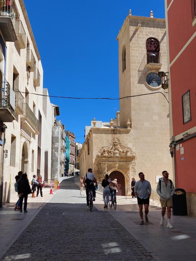 Love Story Estudio Apartment Alicante Bagian luar foto